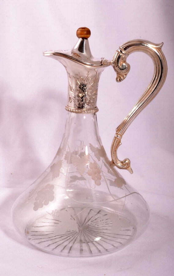Stunning Silver Plated Engraved Ship's Decanter
