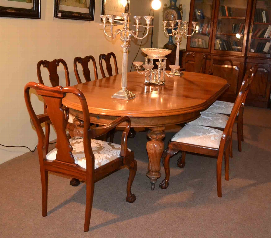 Antique Victorian Dining Table & 8 chairs c.1860