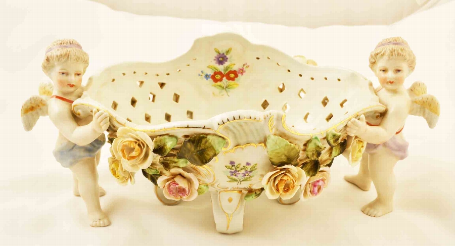 Stunning German Dresden Porcelain Table Centrepiece