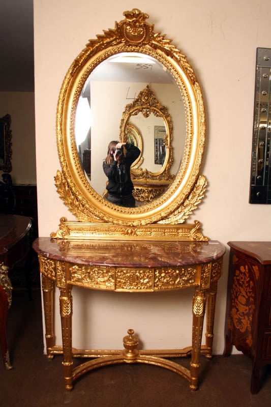Grand French Louis XV Giltwood Console Table & Mirror