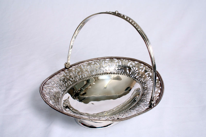 Stunning Victorian Silver Plated Fruit Basket