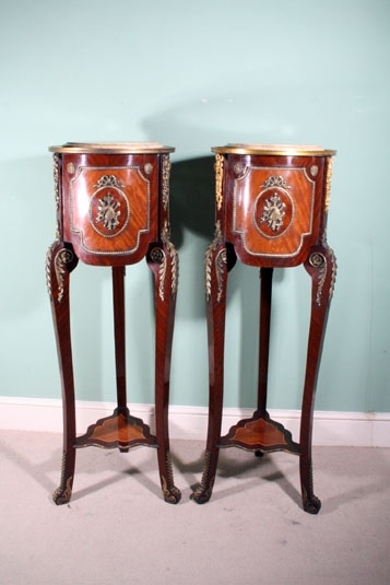 Lovely Pair Louis XV Siena Marble Top Pedestal Stands
