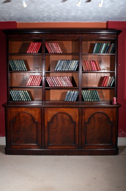 Antique Victorian Mahogany Open Bookcase c.1850