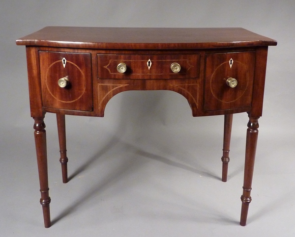 Antique Antique Regency Mahogany Side Table