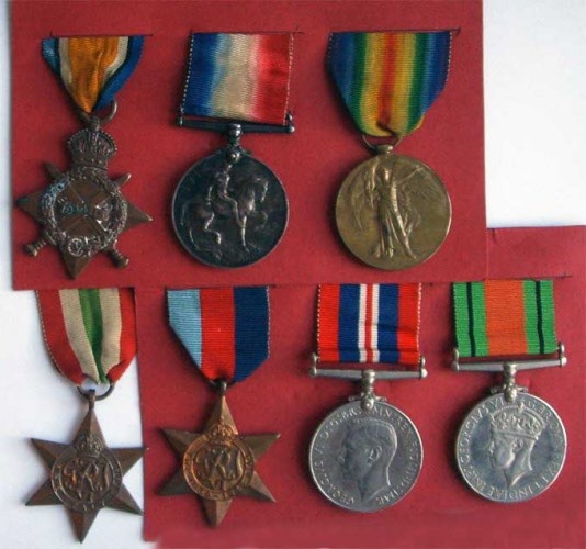 Medals. 7 TALY STAR, 1939-1945 STAR Victory and Defence Medals.