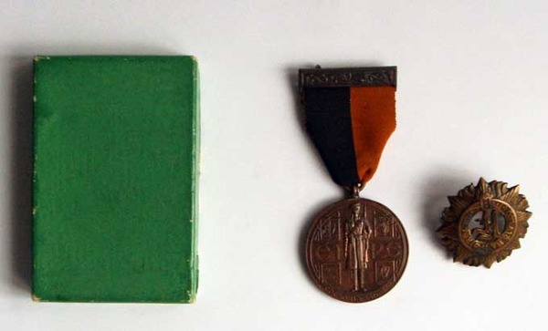 IRA Irish Republican Army medal