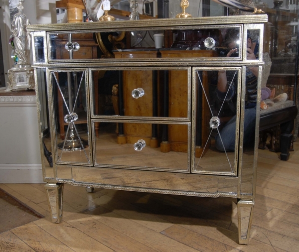 Mirrored Art Deco Commode Chest Drawer