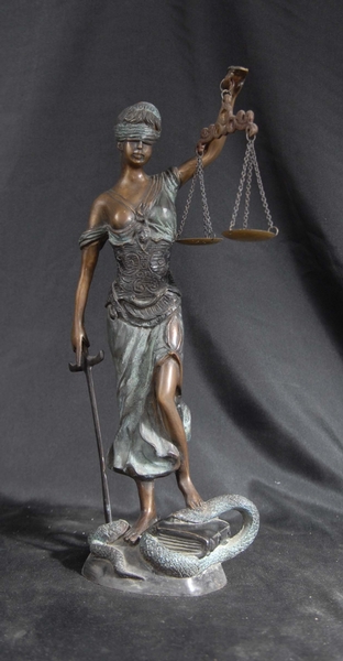 ENGLISH BRONZE CASTING LADY JUSTICE FIGURINE BLIND SCALE