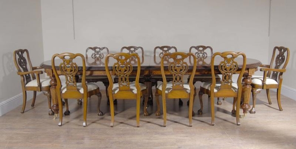 Italian Marquetry Dining Table & Set Walnut George II Chairs