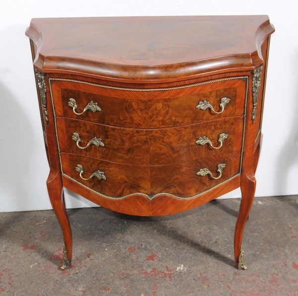 Regency Walnut Chest Drawers Commode Cabinet
