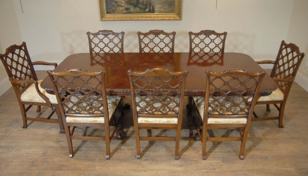 English Chippendale Mahogany Table & Gothic Chair Dining Set