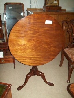 Chippendale Period Mahogany Tripod Table.