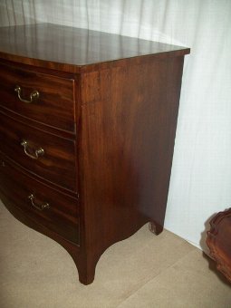 Antique George 111. Mahogany Bow Front Chest.