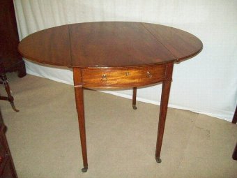 Antique George 111. Mahogany Oval Pembroke Table.