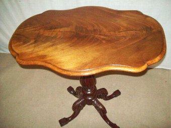 Antique Victorian Mahogany Occasional Table.