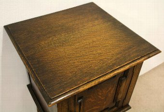 Antique Jacobean Style Oak Bedside Locker/Pipe Cabinet