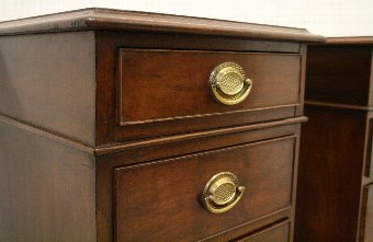 Antique Pair of Mid Victorian Mahogany Bedside Cabinets