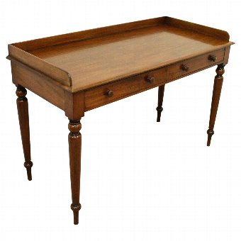 Victorian Mahogany Side Table/Washstand