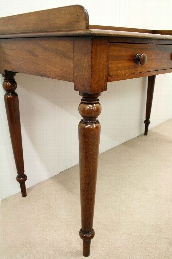 Antique Victorian Mahogany Side Table/Washstand