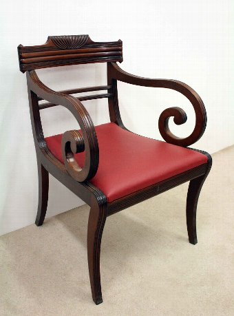 Antique Set of 8 Mahogany Edinburgh Dining Chairs