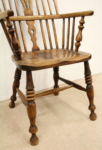 Antique Victorian Elm and Ash Windsor Chair