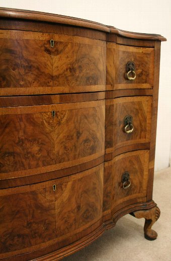Antique George II Style Walnut Chest of Drawers
