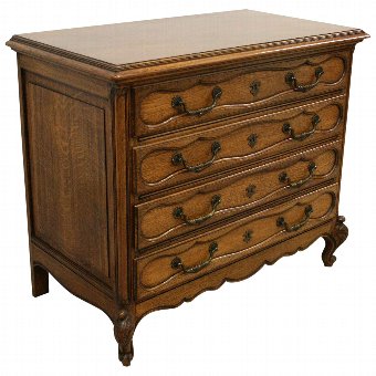Continental Oak Chest of Drawers
