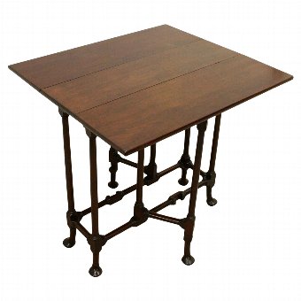 Antique George II Style Mahogany Spider Leg Table