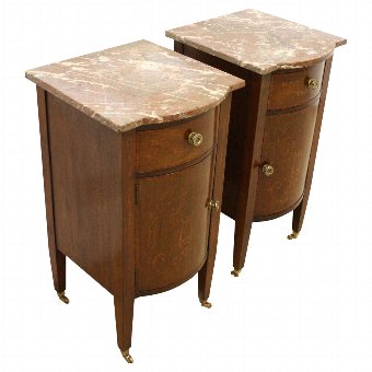 Pair of Sheraton Style Bedside Cabinets