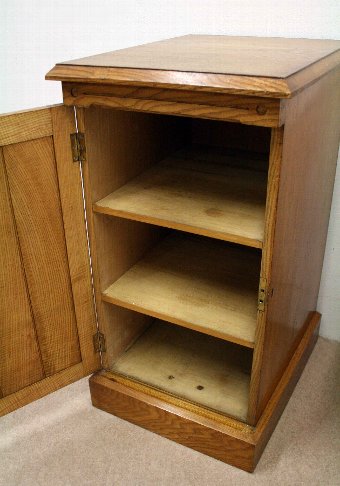 Antique Pair of Late Victorian Ash Bedside Lockers