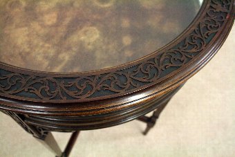 Antique Circular Mahogany Bijouterie Table