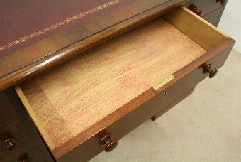 Antique Early Victorian Mahogany Kneehole Desk