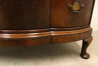 Antique George II Style Figured Walnut Chest on Chest