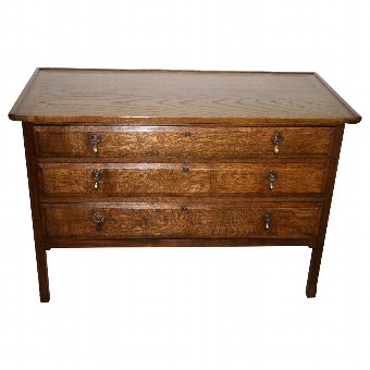 Whytock & Reid Oak Chest of Drawers