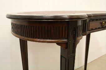 Antique Mahogany Kidney Shaped Side Table