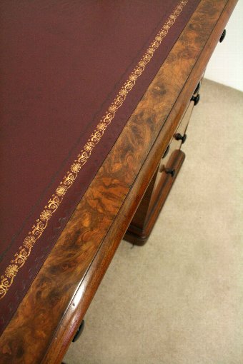 Antique Victorian Burr Walnut Kneehole Desk