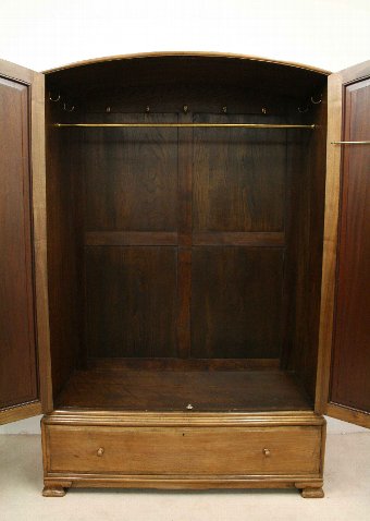 Antique Whytock & Reid Walnut 2 Door Wardrobe
