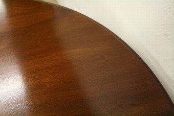 Antique Mid Victorian Mahogany Circular Breakfast Table