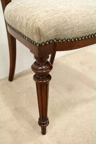 Antique Set of 4 Late Victorian Walnut Dining Chairs