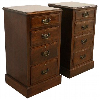 Pair of Victorian Mahogany Bedside Chests/Lockers