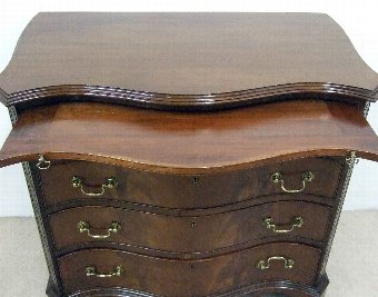 Antique George III Style Serpentine Mahogany Chest of Drawers