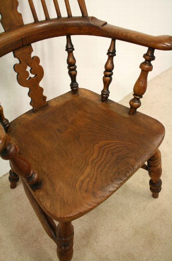 Antique Mid Victorian Elm Windsor Chair