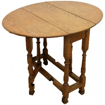 Georgian Oak Gate Leg Table