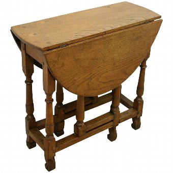 Antique Georgian Oak Gate Leg Table
