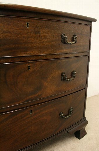 Antique George III Style Bow Front Mahogany Chest of Drawers