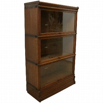 Globe Wernicke Oak Sectional/Stacking Bookcase