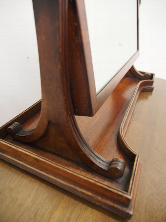 Antique Mein of Kelso Mahogany Toilet Mirror