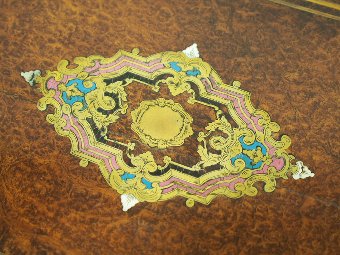 Antique Amboyna Decanter Box