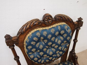 Antique Late Victorian Walnut Ladies Chair