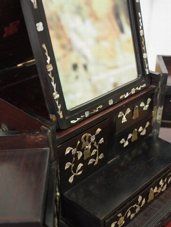 Antique Inlaid Hongmu Travel Vanity Box